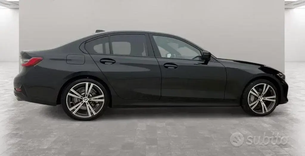 Usata BMW 330 Sport Line 184 CV (135 kW) 2021 Nero Berlina