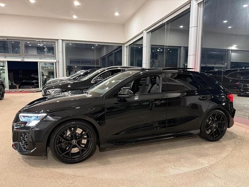 Usata Audi RS3 399 CV (293 kW) 2024 Nero Berlina