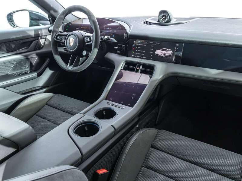 Usata Porsche Taycan Sport Turismo 119 kW (163 CV) 2024 Grigio Berlina