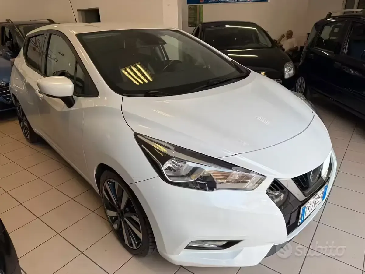 Usata Nissan Micra Tekna 90 CV (66 kW) 2017 Bianco Utilitaria