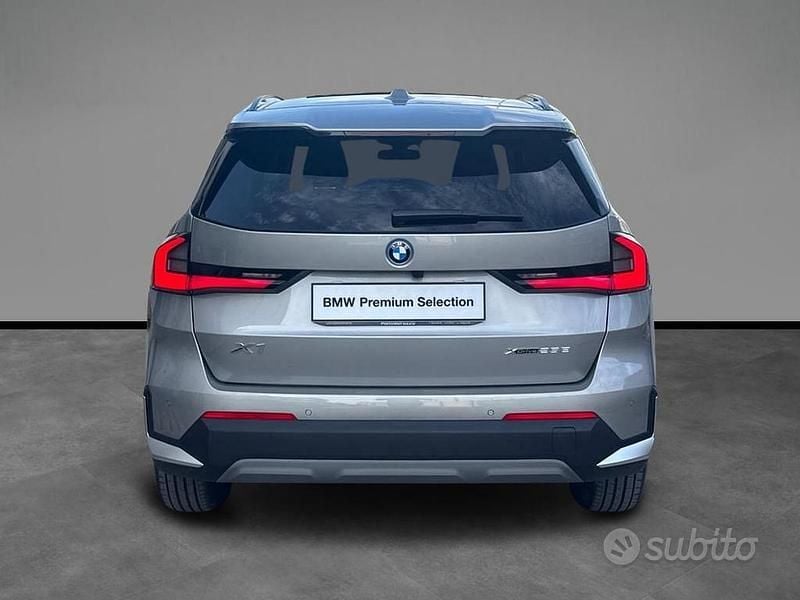 Usata BMW X1 Comfort Edition 245 CV (180 kW) 2023 Argento SUV