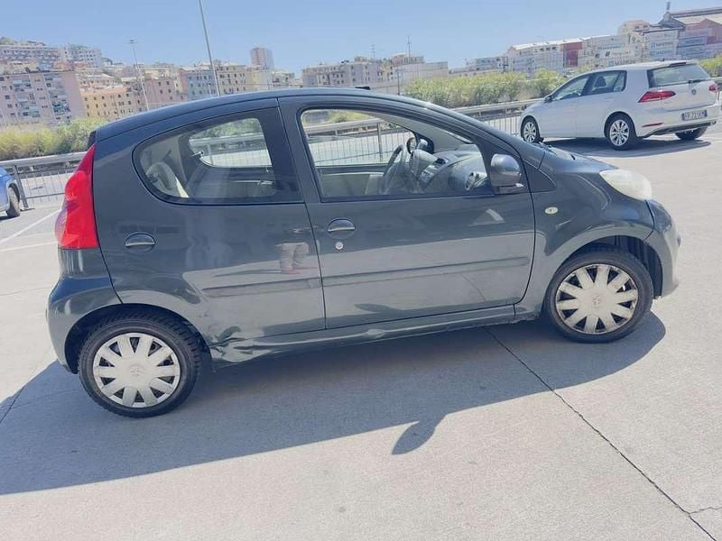 Usata Peugeot 107 Filou 68 CV (50 kW) 2008 Utilitaria