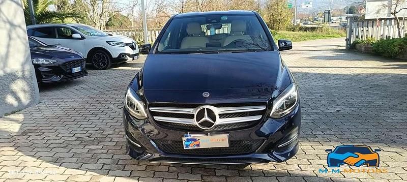 Usata Mercedes B180 109 CV (80 kW) 2018 Other Monovolume
