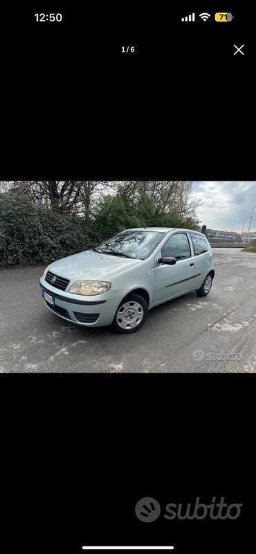 Usata Fiat Punto 80 CV (58 kW) 2004 Utilitaria