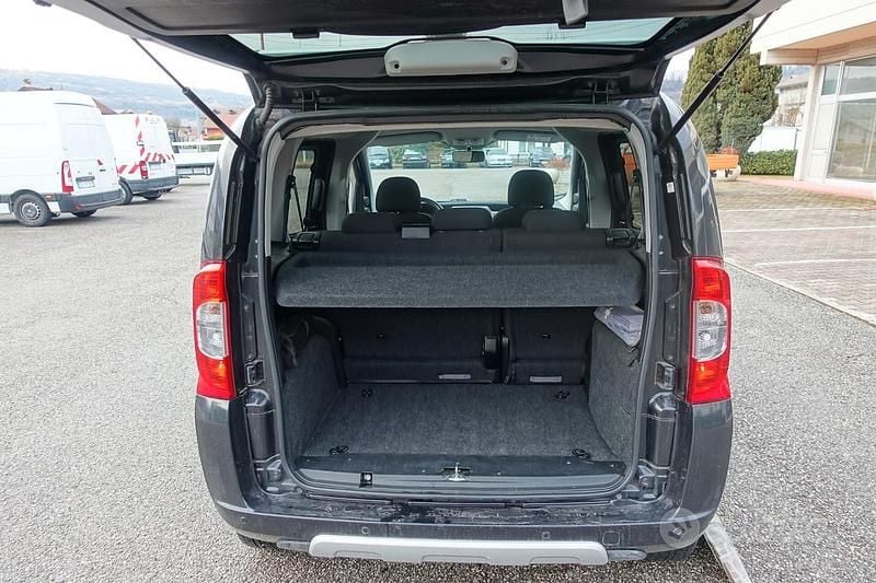 Usata Fiat Qubo Trekking 95 CV (69 kW) 2016 Nero Monovolume