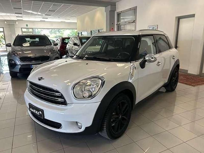 Usata Mini Cooper D Countryman 111 CV (81 kW) 2013 Bianco SUV