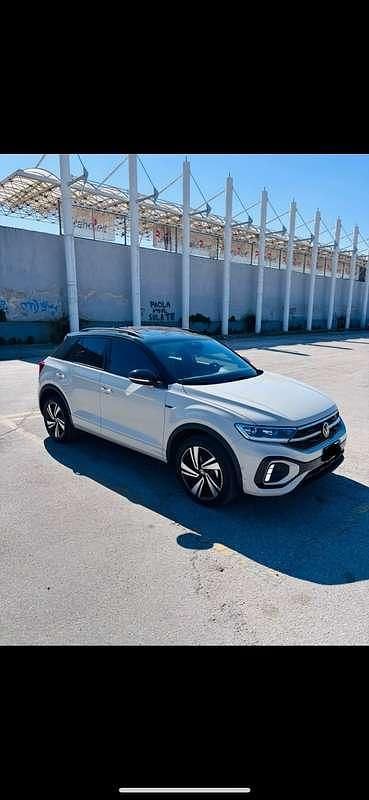 Usata VW T-Roc R-line 110 CV (80 kW) 2022 Beige SUV