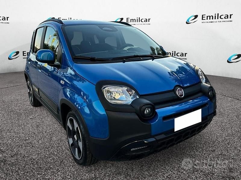 Usata Fiat Panda Cross Cross 2025 Blu Utilitaria