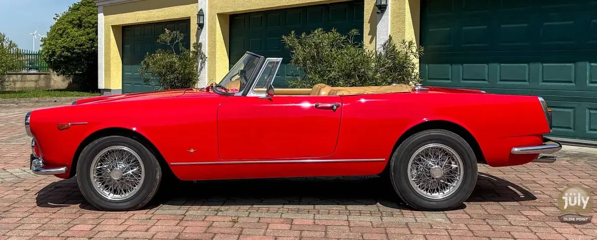 Usata Alfa Romeo 2600 145 CV (106 kW) 1963 Rosso Cabrio
