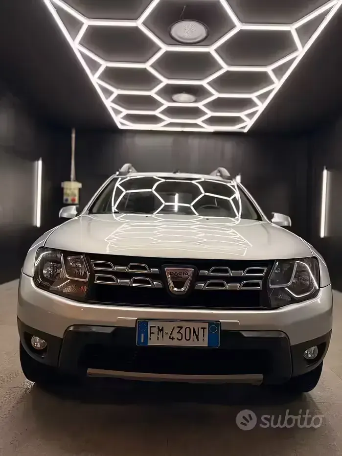Usata Dacia Duster Lauréate 114 CV (83 kW) 2017 Other SUV