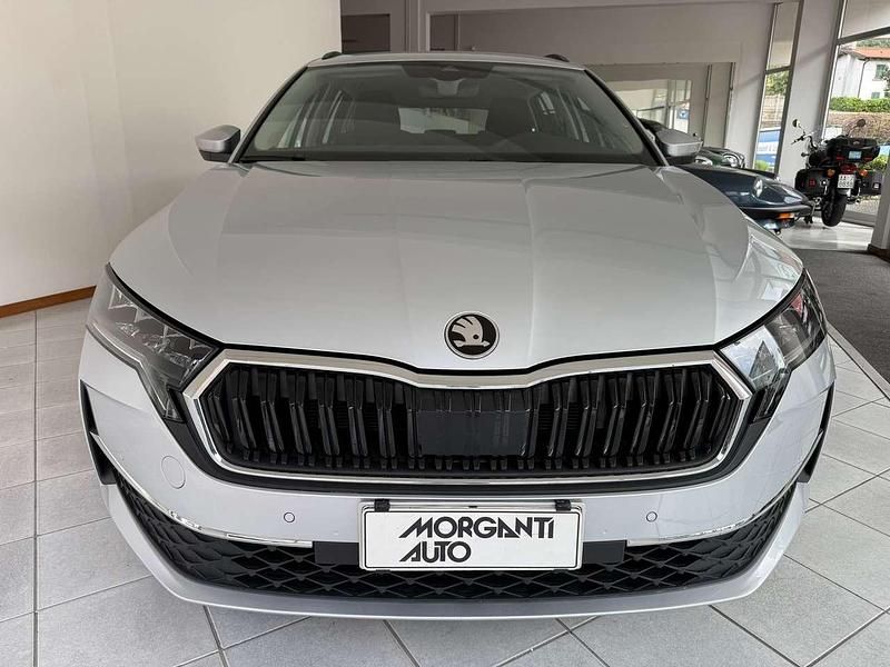Usata Skoda Octavia Executive 150 CV (110 kW) 2025 Argento Station wagon