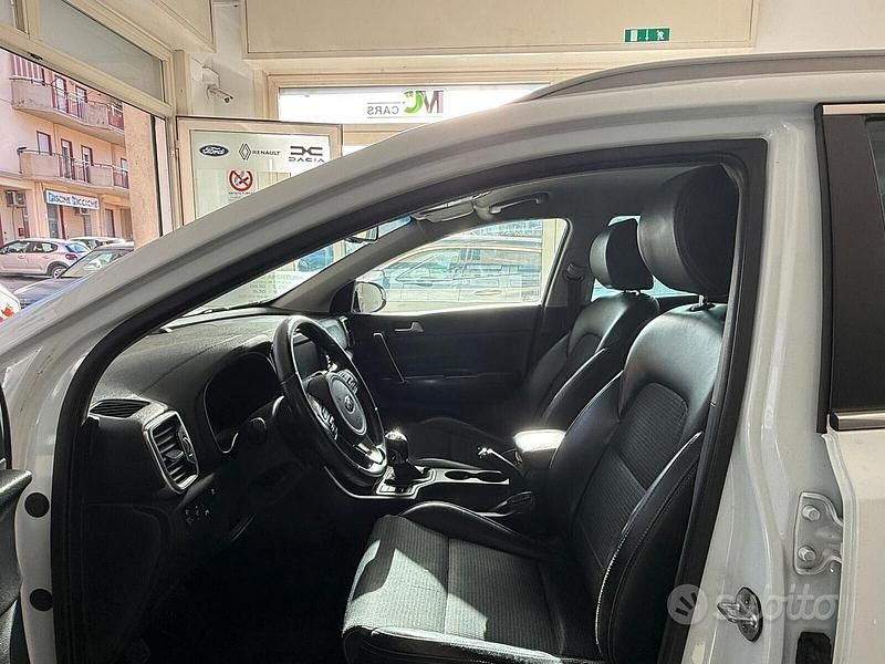 Usata Kia Sportage 115 CV (84 kW) 2017 Bianco SUV