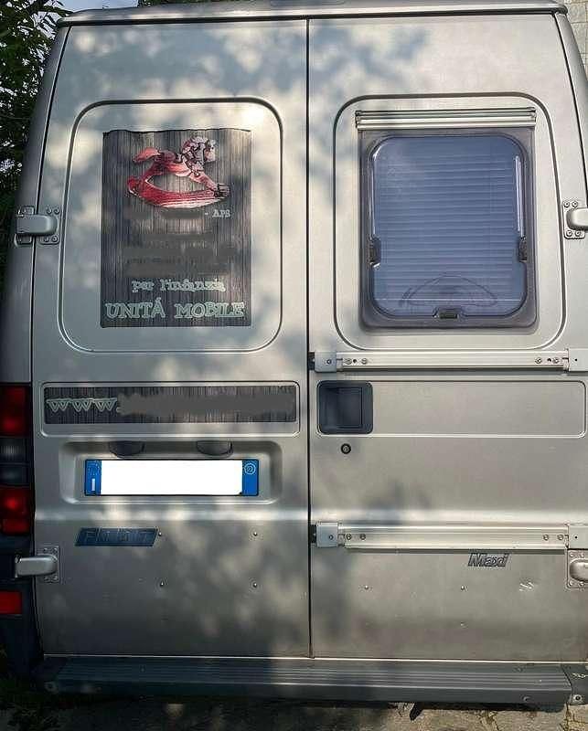 Usata Fiat Ducato 128 CV (94 kW) 2002 Argento Furgone