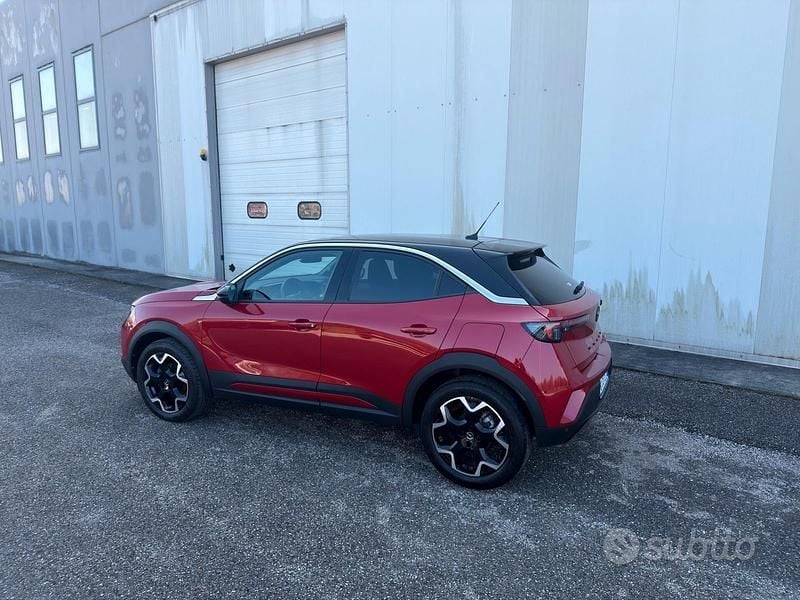 Usata Opel Mokka 136 CV (100 kW) 2025 Bianco SUV