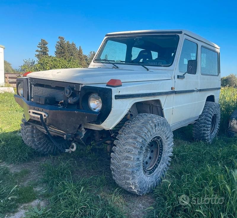 Usata Mercedes G300 88 CV (64 kW) 1985 Bianco SUV