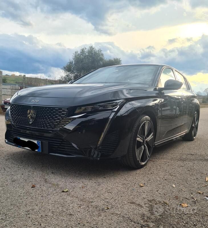 Nero Usata 2022 Peugeot 308 GT Tre volumi | 23.500 € (Molto cara) - Immagine 1/4