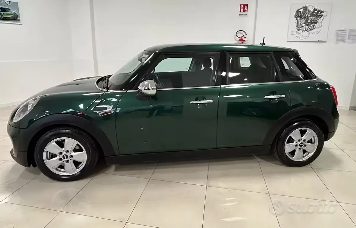 Usata Mini One D 95 CV (69 kW) 2015 Verde Utilitaria