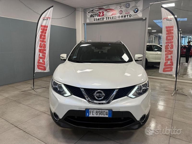 Usata Nissan Qashqai Visia 131 CV (96 kW) 2016 Bianco SUV