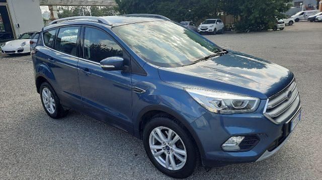 Blu Usata 2020 Ford Kuga Business Edition SUV | 14.450 € (Super prezzo) - Immagine 1/4