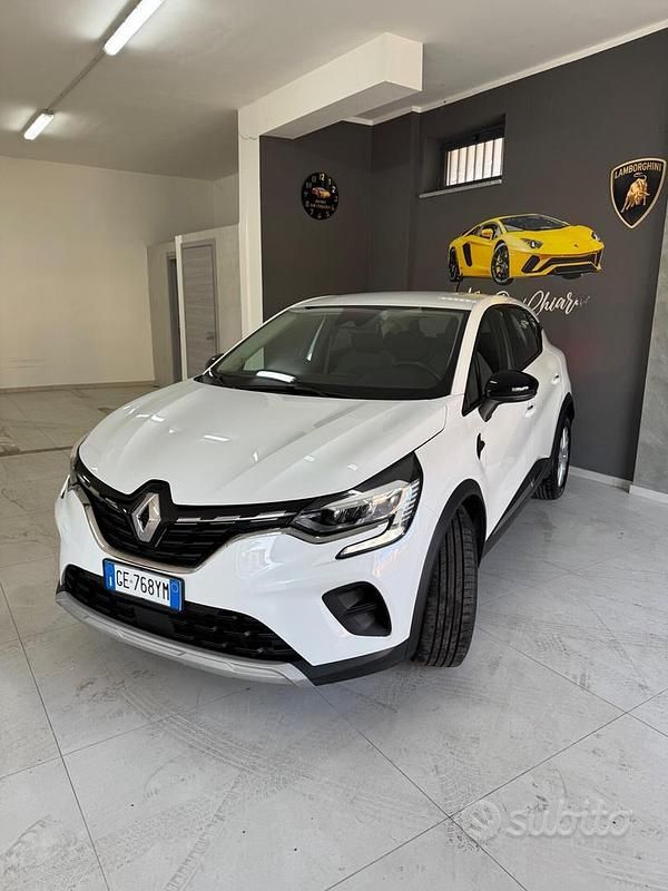 Usata Renault Captur Initiale Paris 116 CV (85 kW) 2021 Bianco SUV