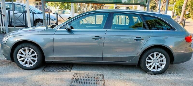 Grigio Usata 2015 Audi A4 Station wagon | 10.800 € (Buon prezzo) - Immagine 1/4