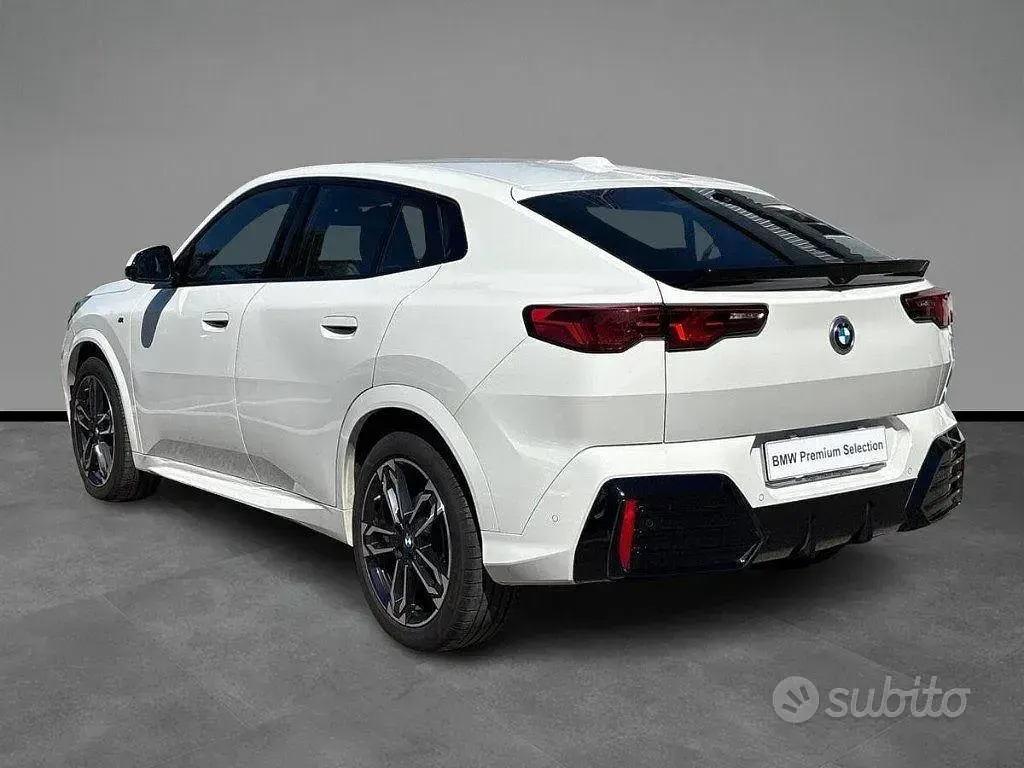 Usata BMW X2 M Sport 150 CV (110 kW) 2024 Bianco / pastello SUV