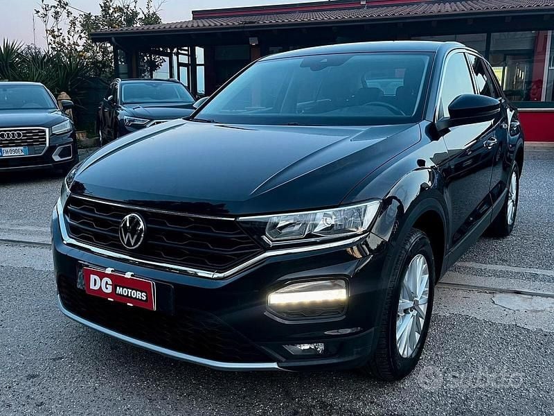 Usata VW T-Roc Business 150 CV (110 kW) 2021 Nero SUV