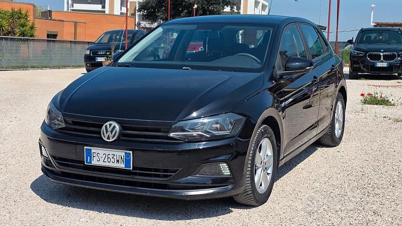 Usata VW Polo Highline 89 CV (65 kW) 2018 Nero Utilitaria
