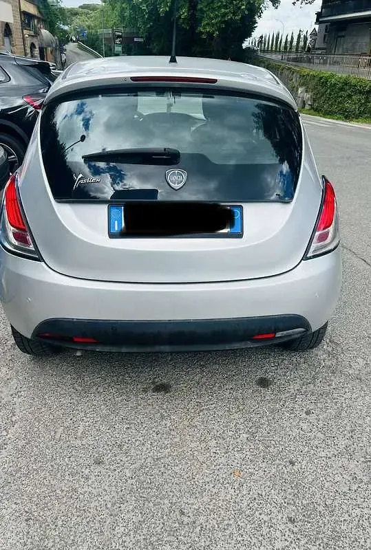 Usata Lancia Ypsilon Silver 86 CV (63 kW) 2014 Utilitaria