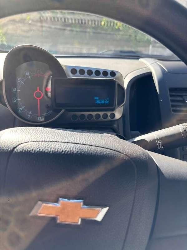 Usata Chevrolet Aveo LS 69 CV (50 kW) 2012 Nero Berlina