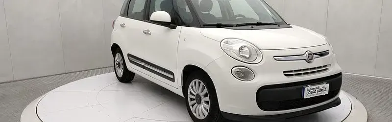 Usata Ford Tourneo Courier 95 CV (69 kW) 2018 Grigio Monovolume