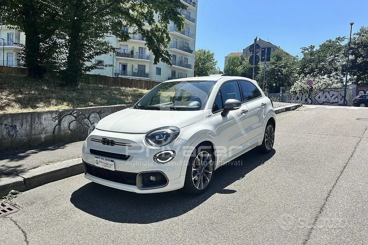 Usata Fiat 130 Sport 130 CV (95 kW) 2023 Bianco SUV