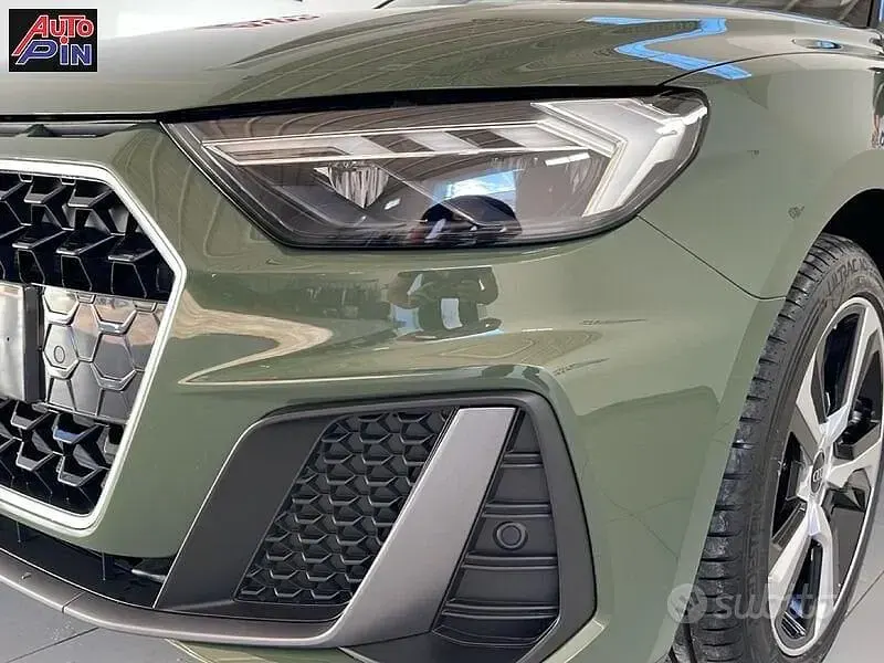 Nuova Audi A1 Sportback S-Line 116 CV (85 kW) 2026 Verde Utilitaria