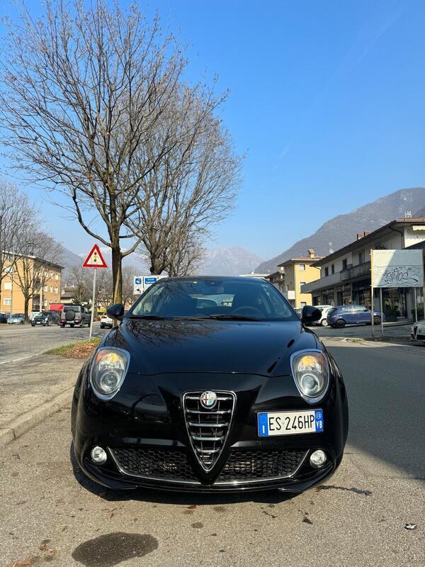 Usato 2013 Alfa Romeo MiTo 1.2 Diesel 84 CV (7.700 €)