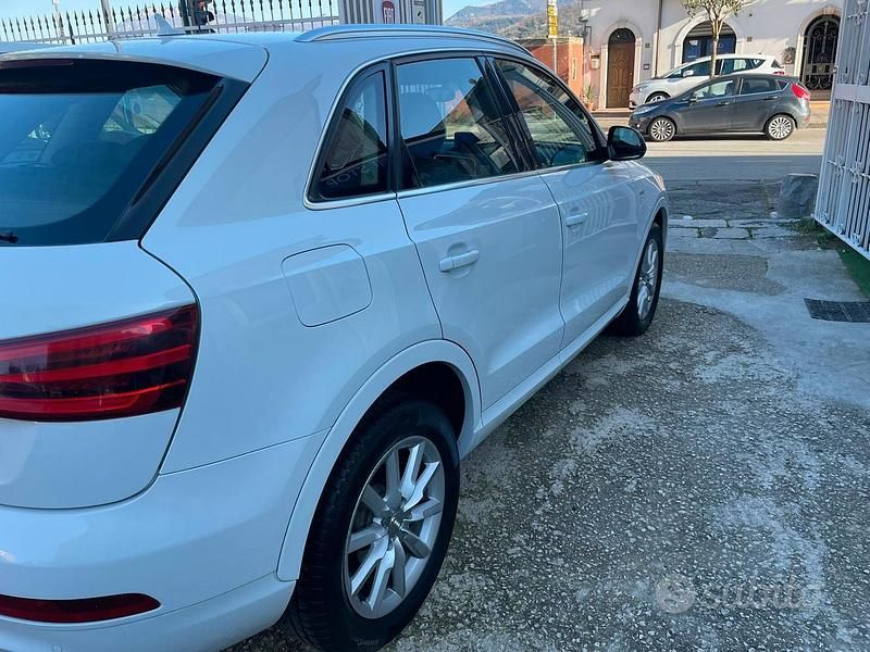 Usata Audi Q3 Advanced Plus 140 CV (102 kW) 2013 Bianco SUV