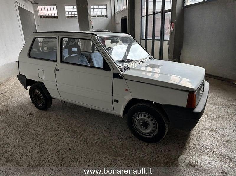 Usato 2003 Fiat Panda 1.1 Benzin 54 CV (3.500 €)