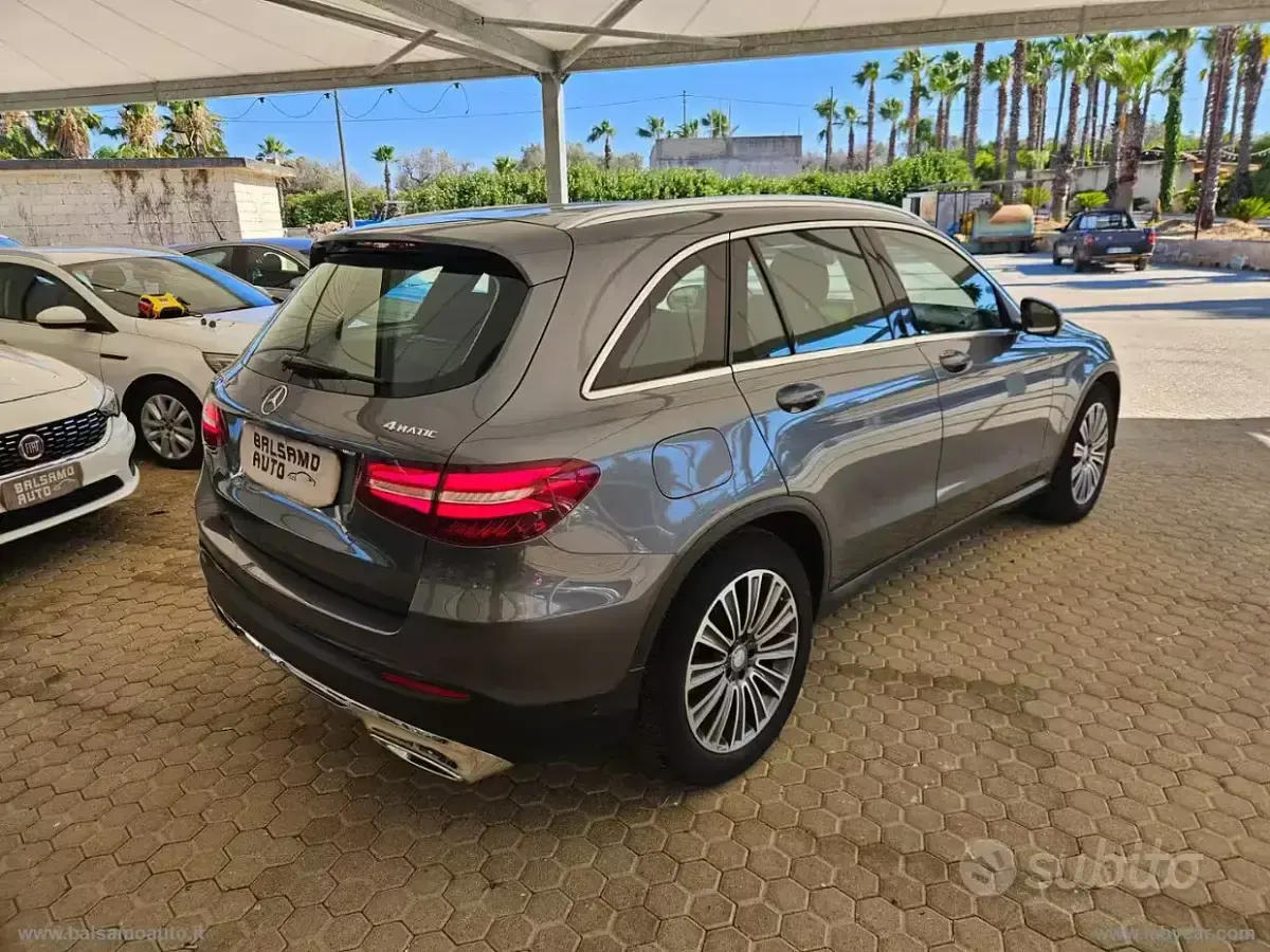 Usata Mercedes GLC220 Exclusive 170 CV (125 kW) 2016 Grigio SUV