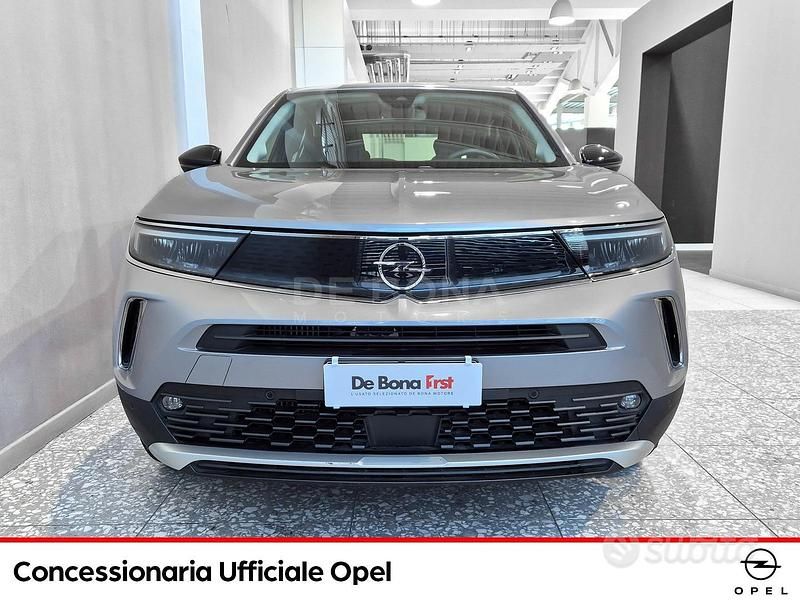 Usata Opel Mokka Elegance 101 CV (74 kW) 2022 Grigio SUV