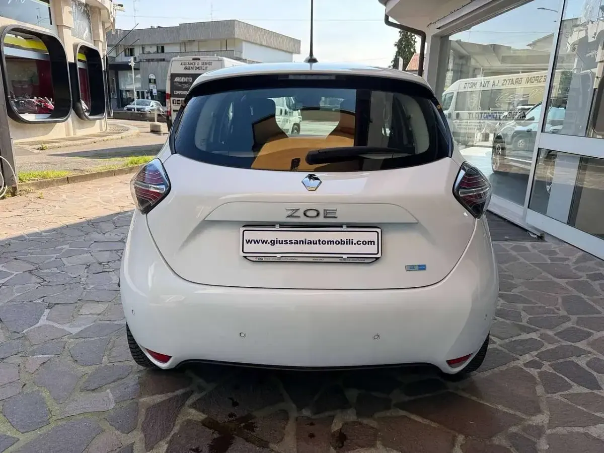 Usata Renault Zoe Life 50 kW (69 CV) 2022 Bianco Utilitaria