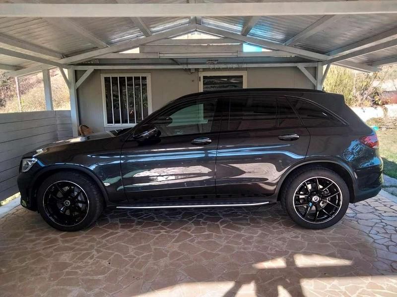 Usata Mercedes GLC220 Edition 194 CV (142 kW) 2023 Nero SUV