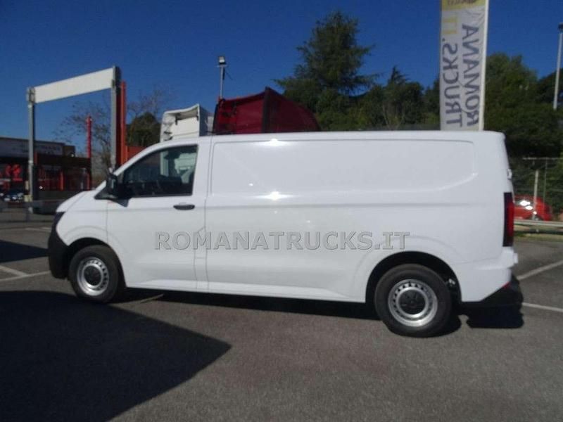 Nuova VW Transporter 150 CV (110 kW) 2026 Bianco pastello Furgone