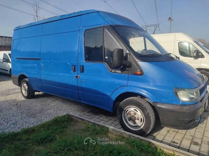 Usata Ford Transit 86 CV (63 kW) 2002 Blu Berlina