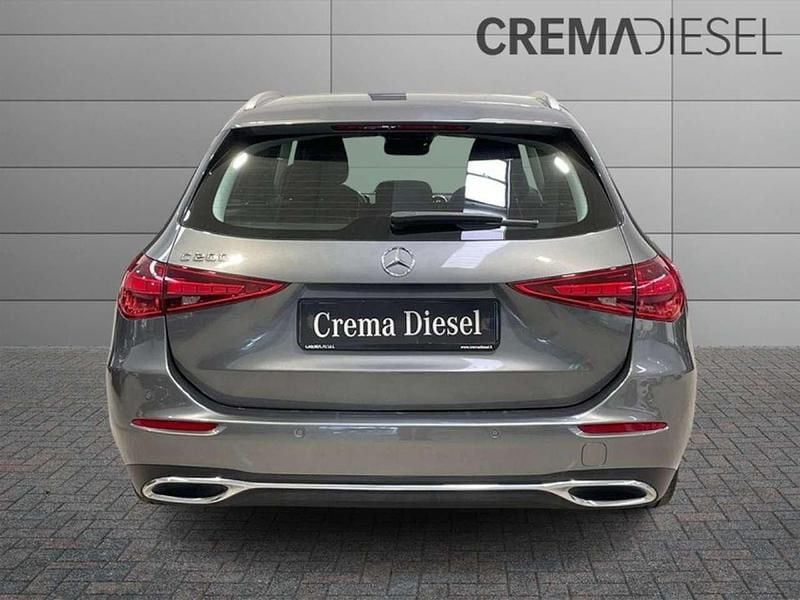 Usata Mercedes C200 Advanced 163 CV (119 kW) 2023 Argento Station wagon