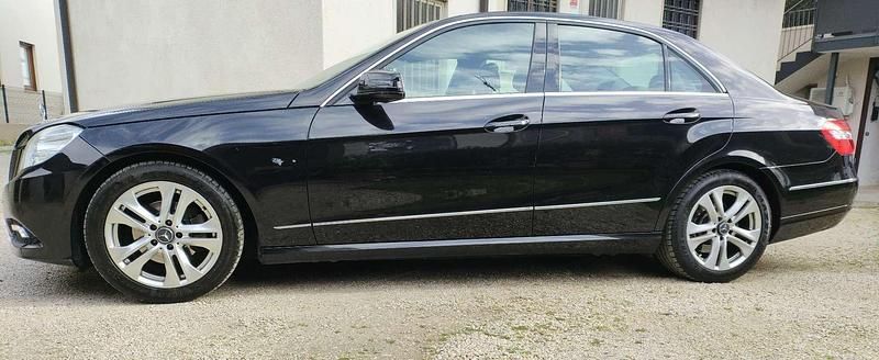 Usata Mercedes E220 Avantgarde 170 CV (125 kW) 2010 Berlina