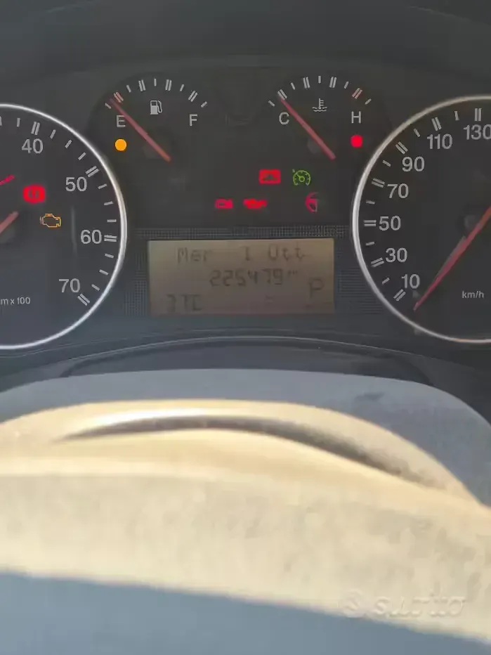 Usata Fiat Croma 150 CV (110 kW) 2007 Grigio Station wagon