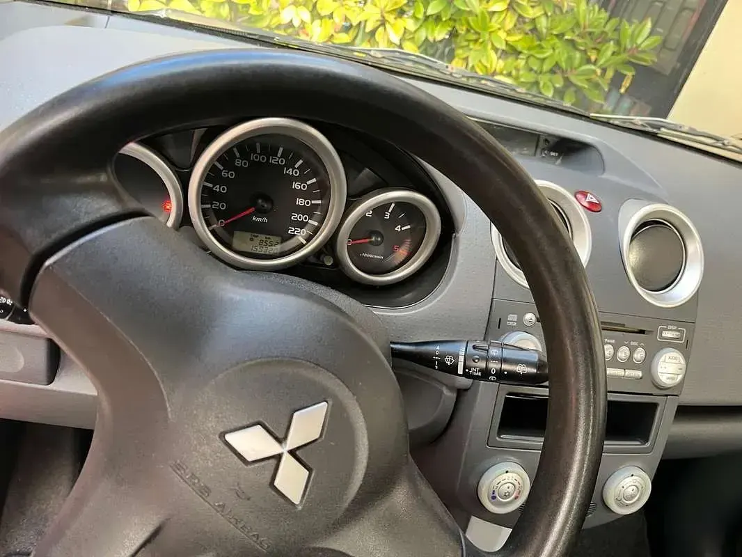 Usata Mitsubishi Colt Instyle 95 CV (69 kW) 2009 Utilitaria