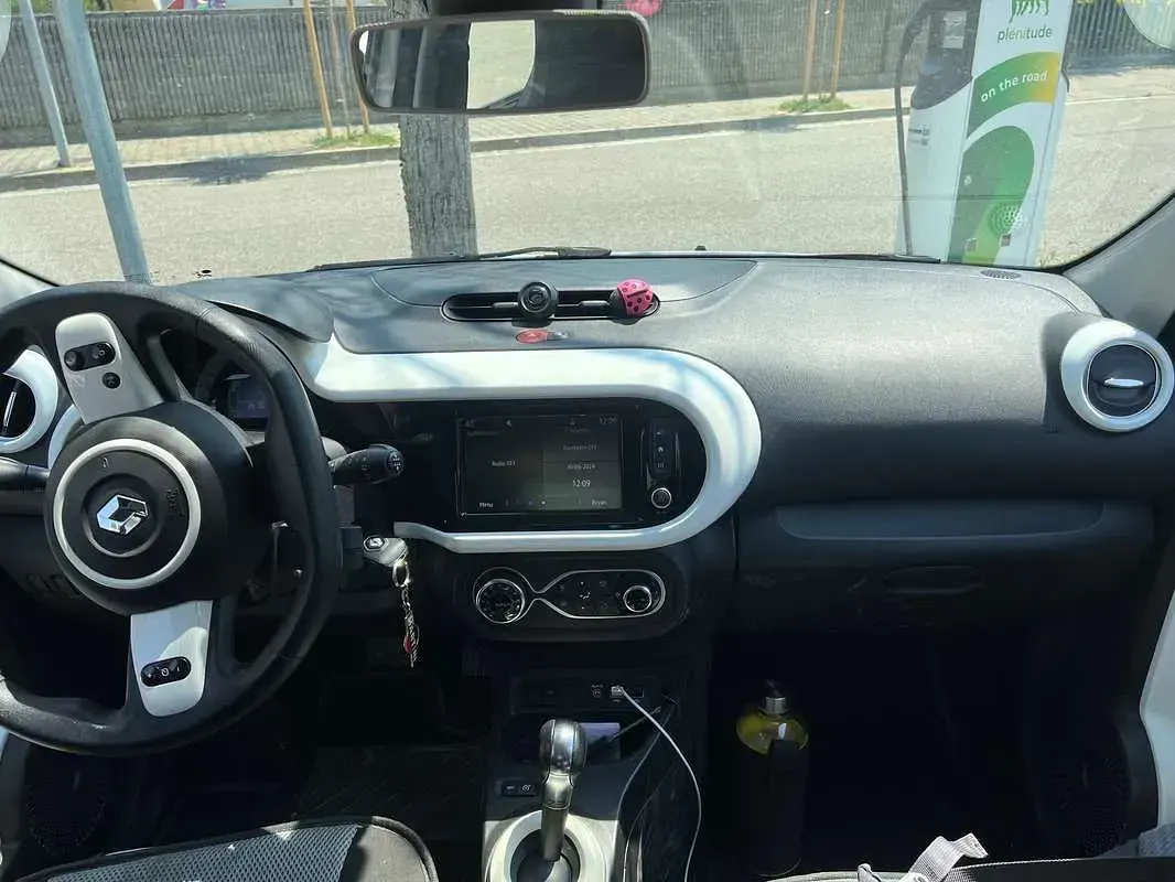 Usata Renault Twingo Zen 30 kW (42 CV) 2021 Bianco Utilitaria