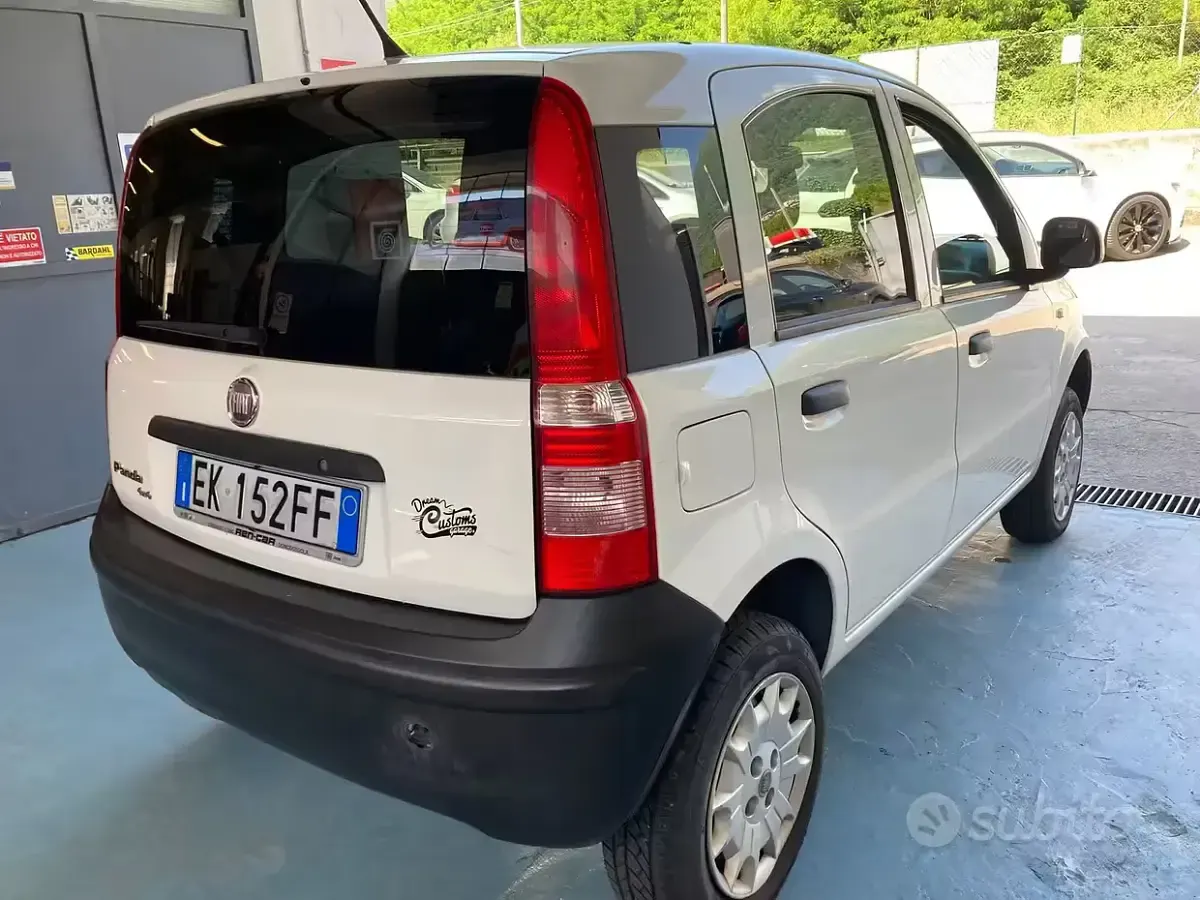 Usata Fiat Panda 75 CV (55 kW) 2011 Utilitaria