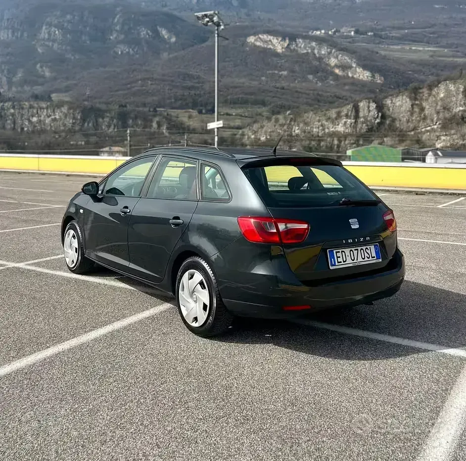 Usata Seat Ibiza ST Style 75 CV (55 kW) 2010 Nero Station wagon