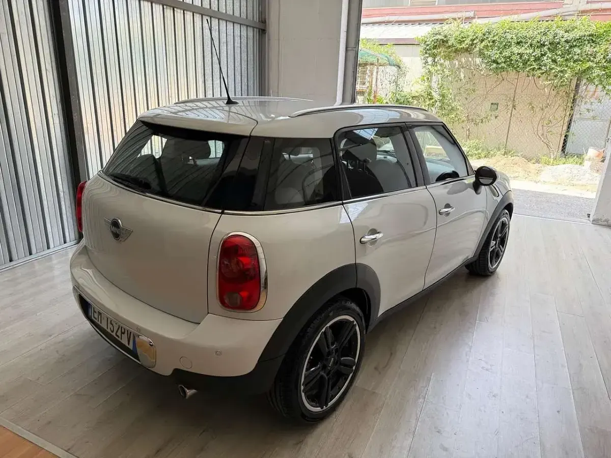 Usata Mini Cooper D Countryman 90 CV (66 kW) 2012 Other SUV